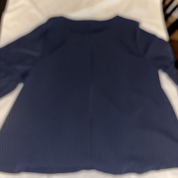 Lane Bryant Navy Pinstripe Bell Tie Sleeve Blouse Keyhole Office Preppy A - Picture 2 of 7